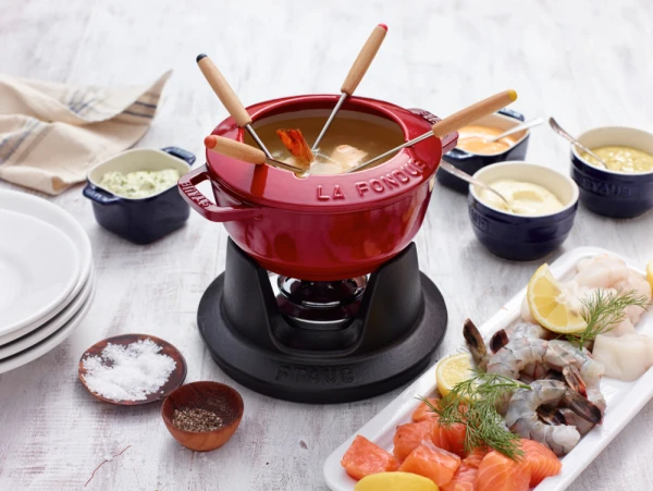 Staub Fondueset Aus Gusseisen In Kirschrot 18 Cm / 12,5 Cm / 10 Cm / 1,6 L - Image 7