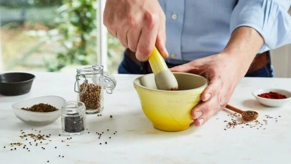 Le Creuset Mörser In Schwarz - Image 2