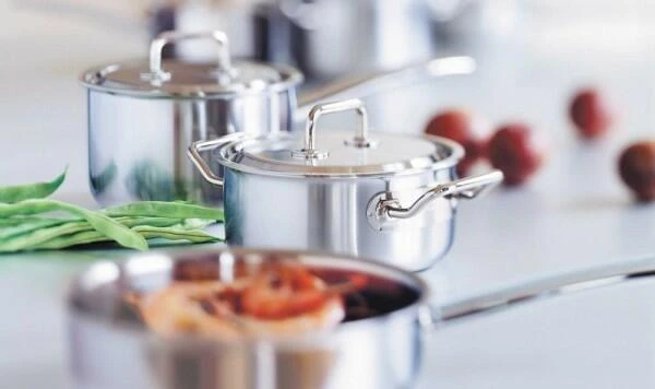 Spring Bratpfanne Brigade Premium 28 Cm/ 4,5 Cm ( Ca. 1,6 Kg) - Image 2